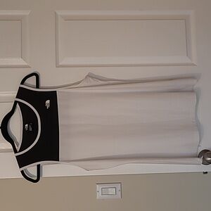 THE NORTH FACE, tee, white and navy, gym, workout, sleeveless, M.